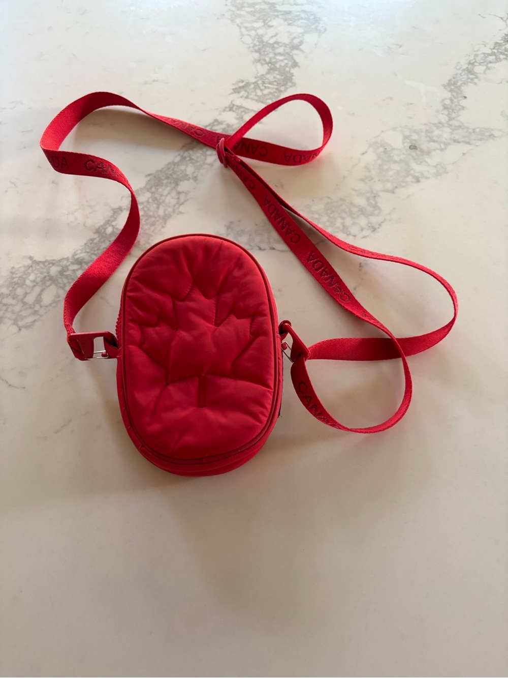 lululemon athletica team Canada 2022 Red Crossbody/belt bag with Logo Strap